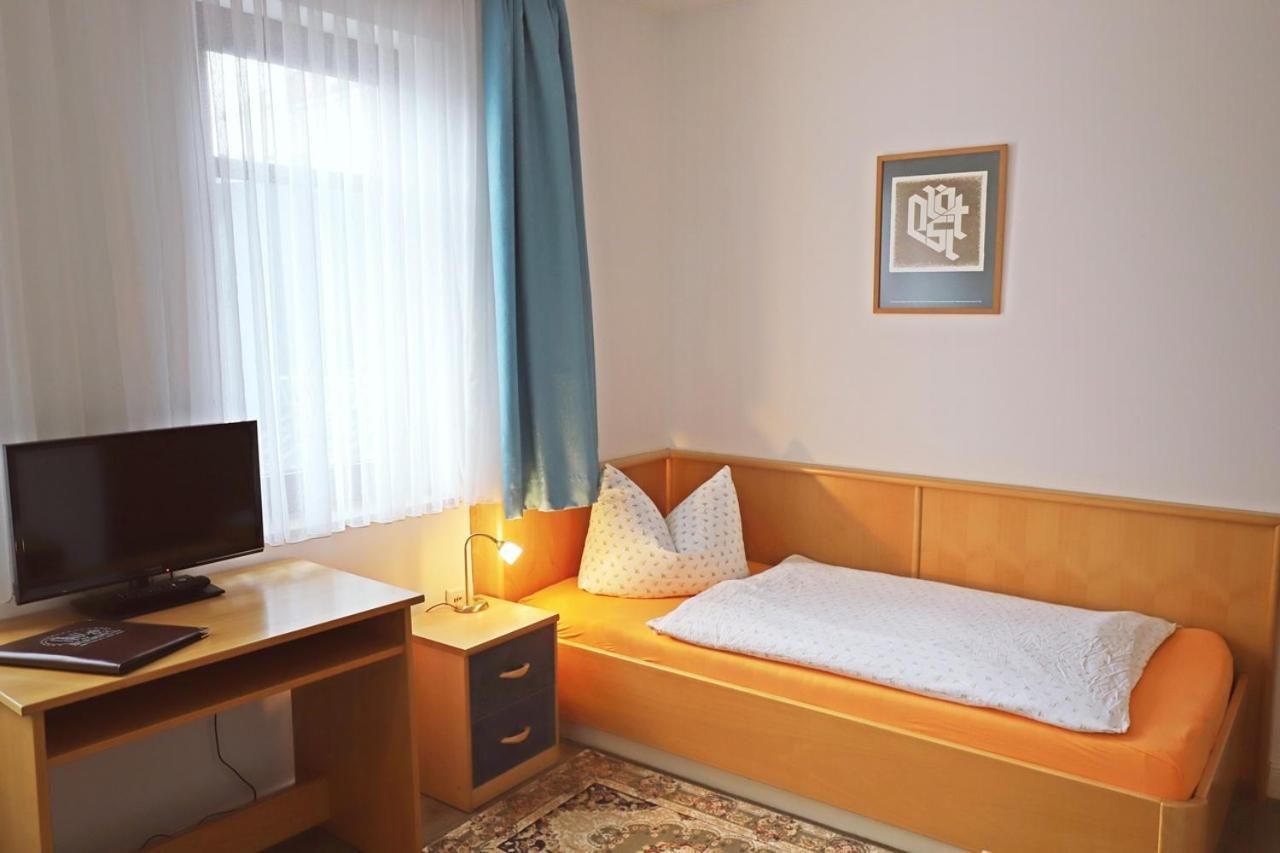 Pension Hinz & Kunz Веймар Екстер'єр фото